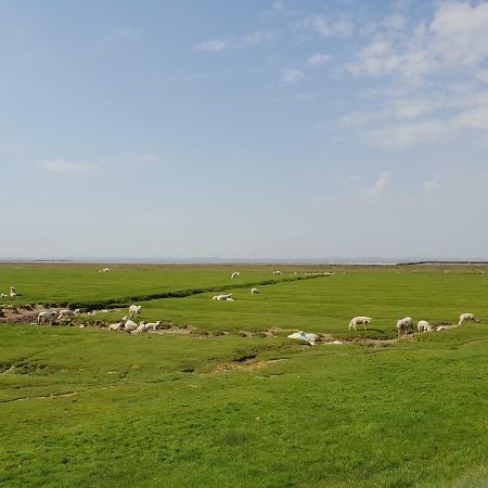 Вилла Kleines Haeuschen Am Deich, Vor Den Toren Von Sylt Emmelsbull-Horsbull Экстерьер фото